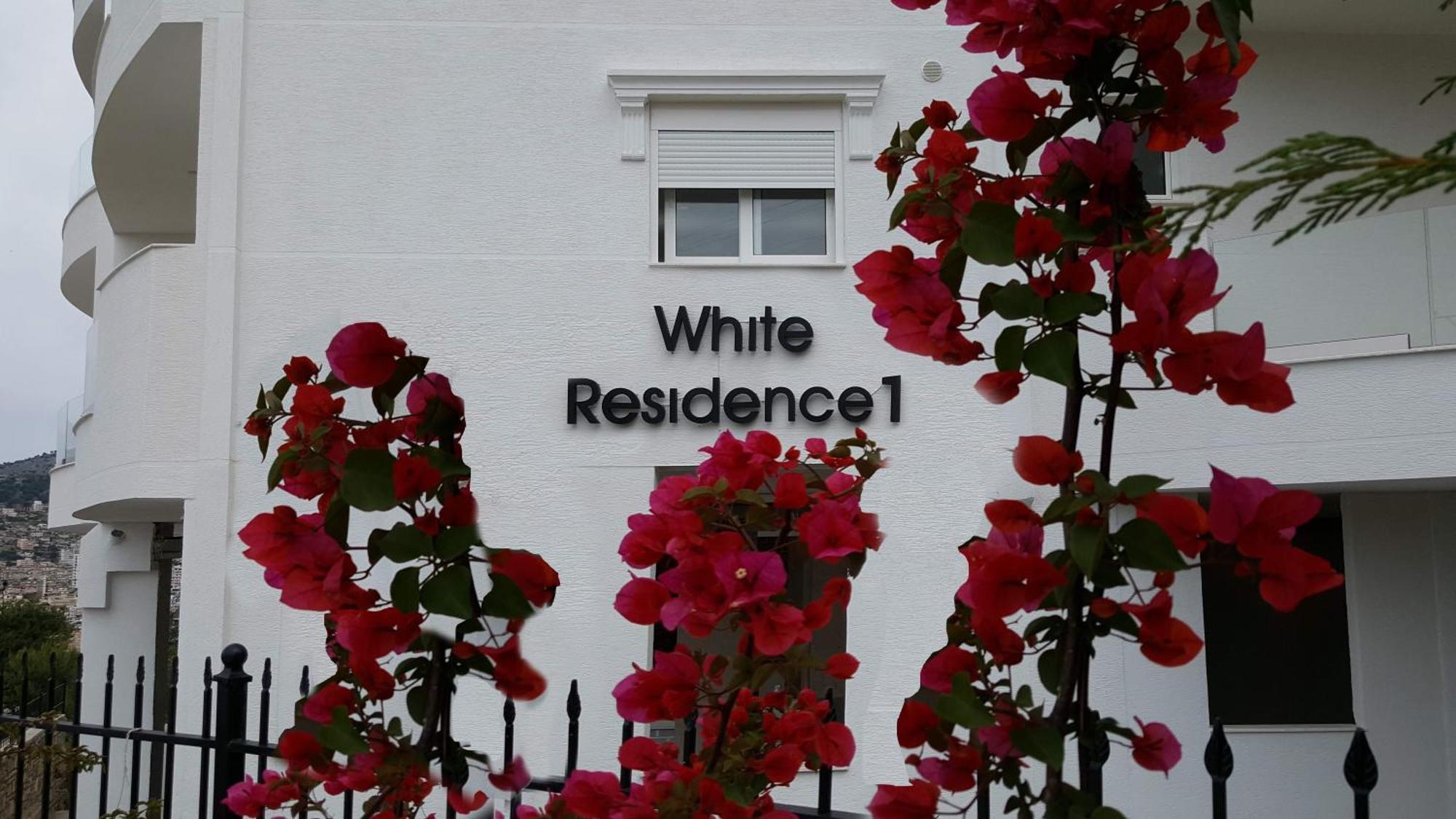 Cirasola Home - White Residence 1 Σαράντα Εξωτερικό φωτογραφία